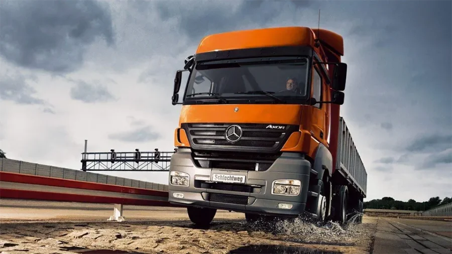 trucks-benz-1